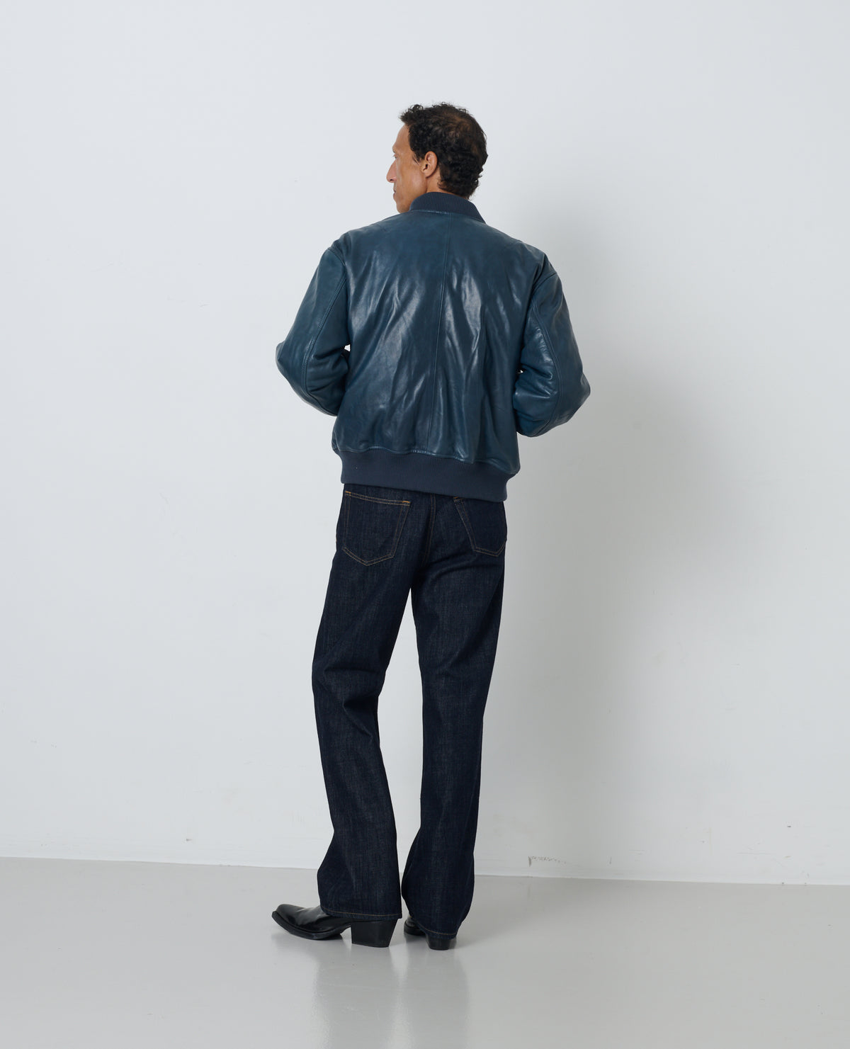 LEATHER FLIGHT JACKET