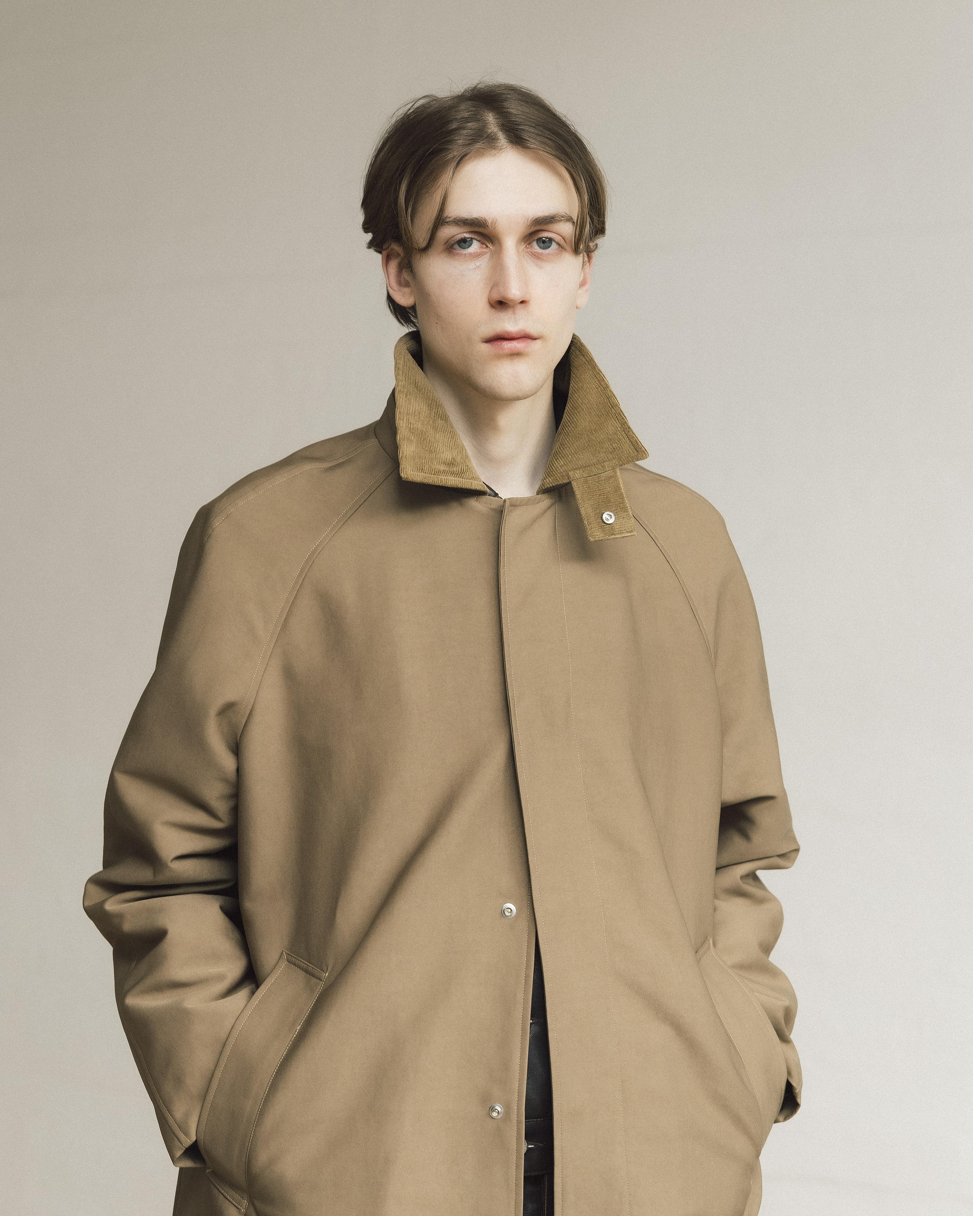 RAGLAN COAT . SAND – Sunflower