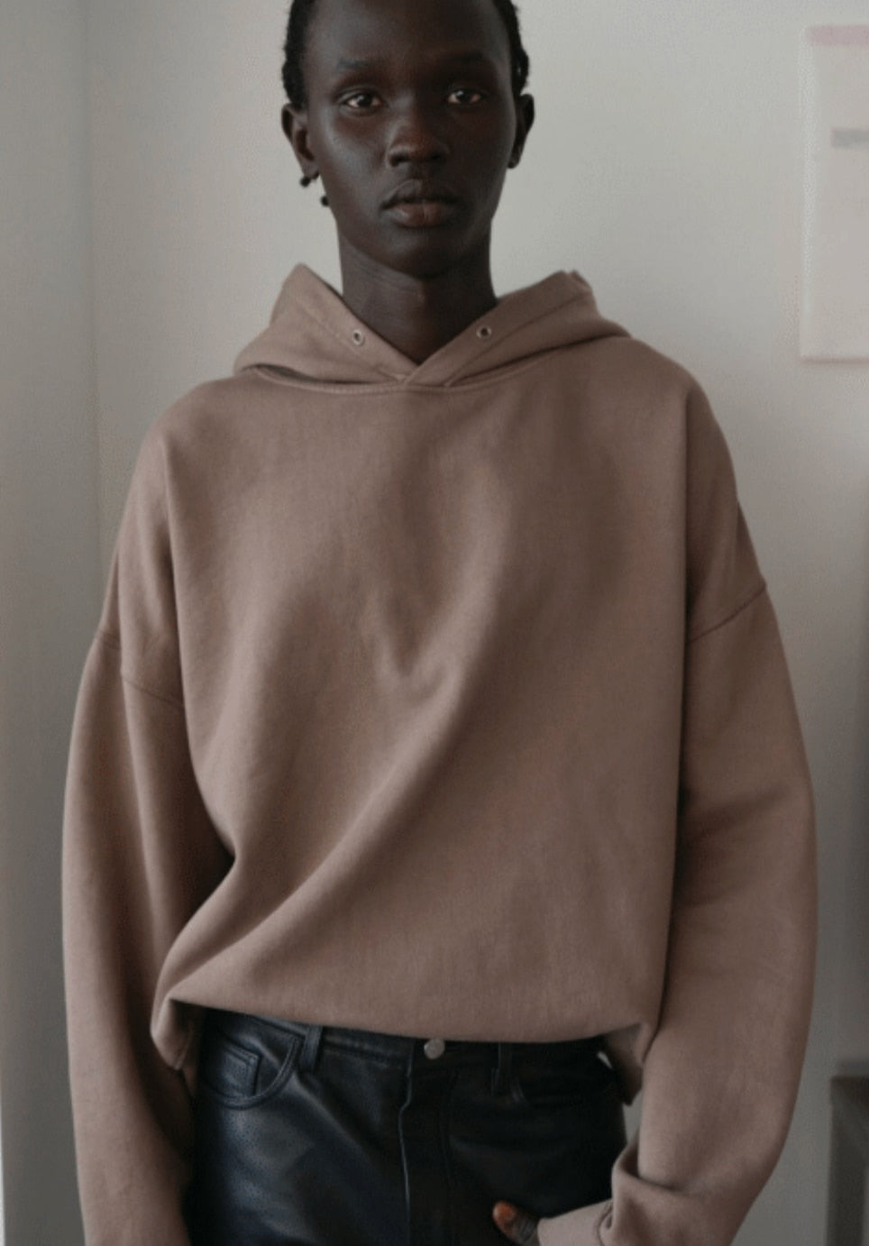 HOOD SWEAT