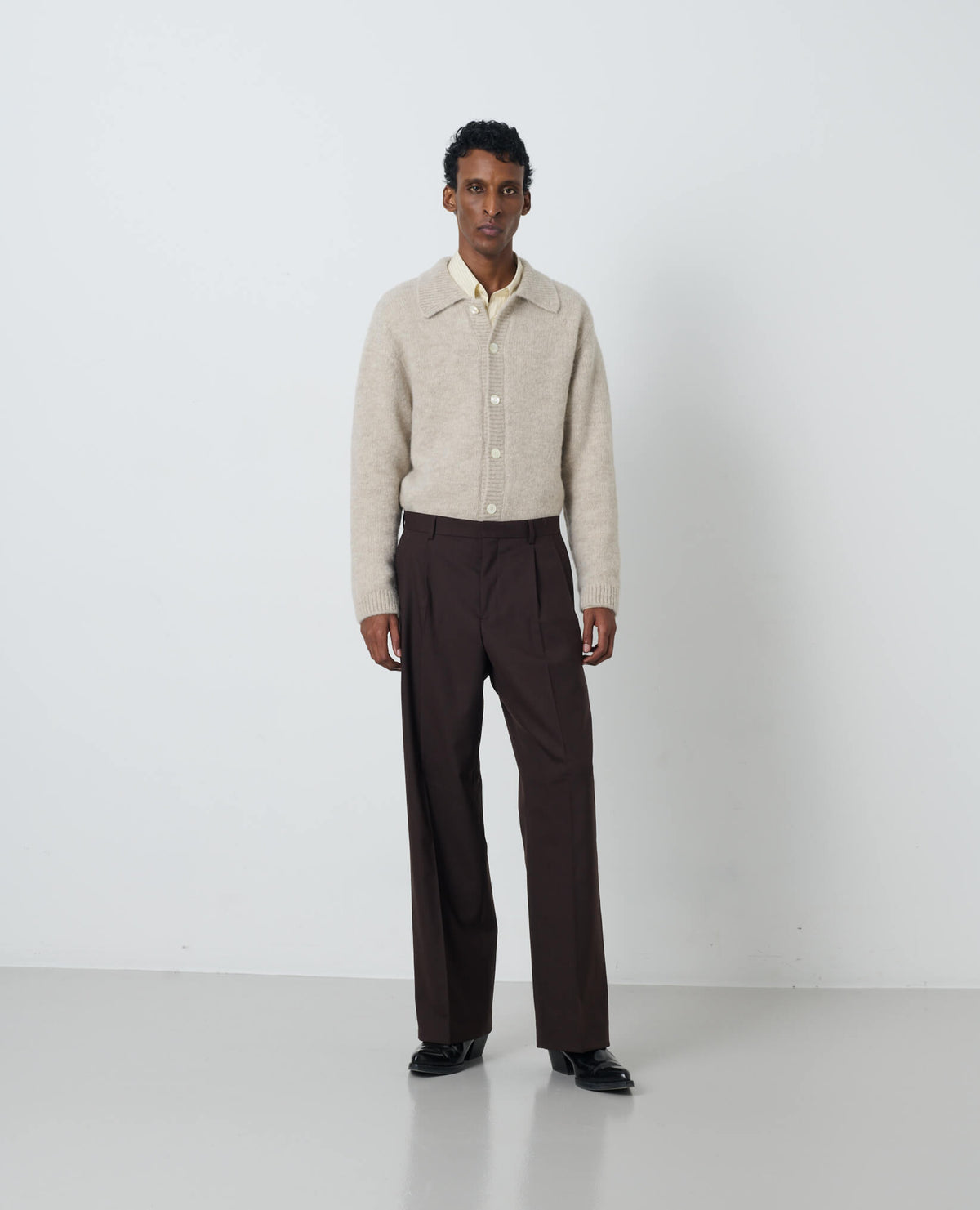 WIDE PLEATED TROUSER