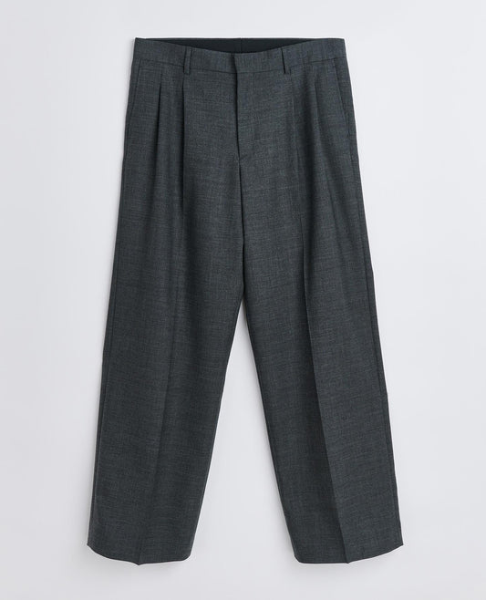 WIDE PLEATED TROUSER . ANTRACITE